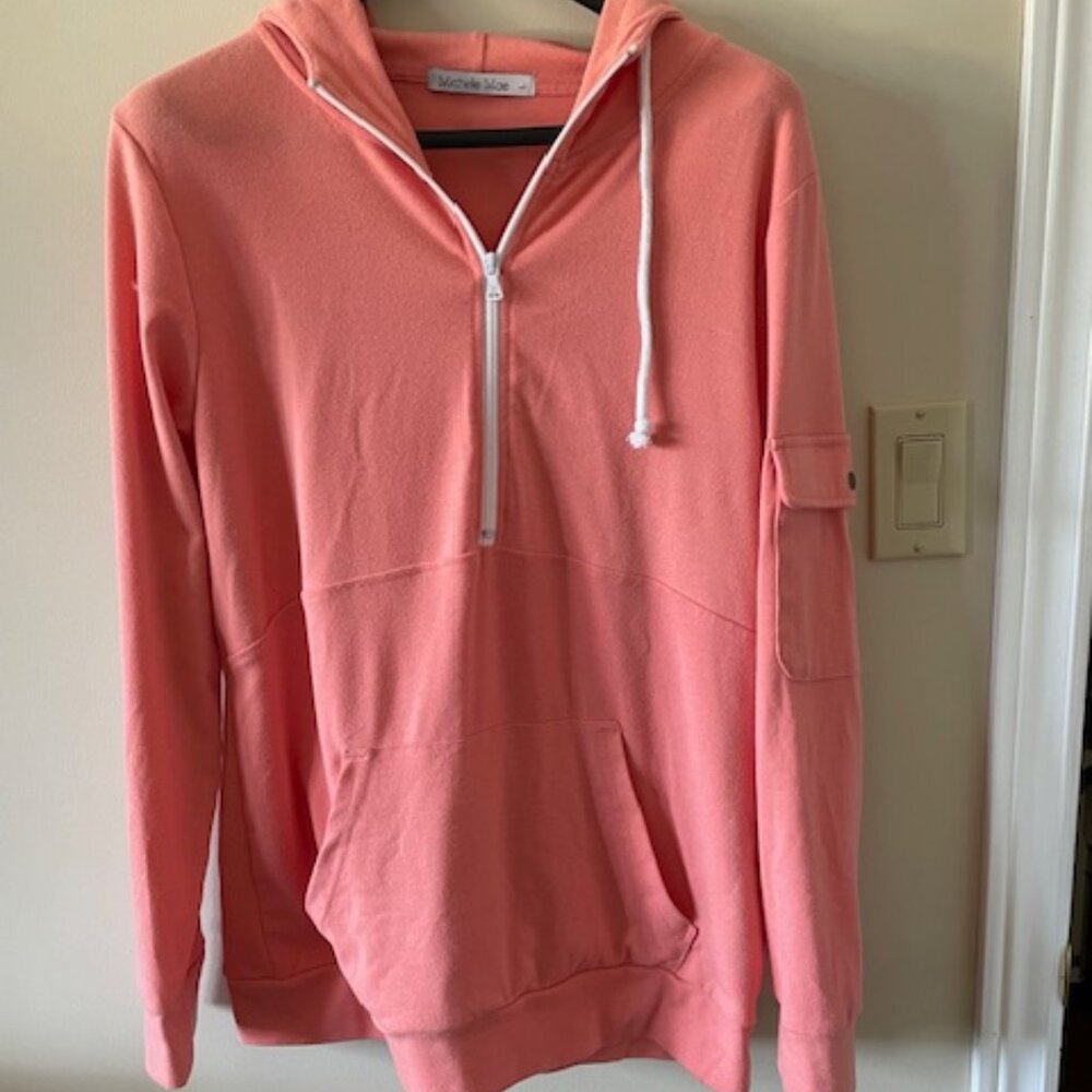 Michelle Mae Coral Coloured Size L Hoodie   NWOT